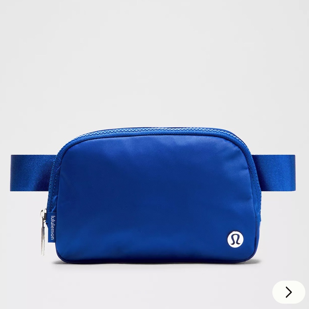 NWT lululemon Vibrant Everywhere Blue Belt Bag